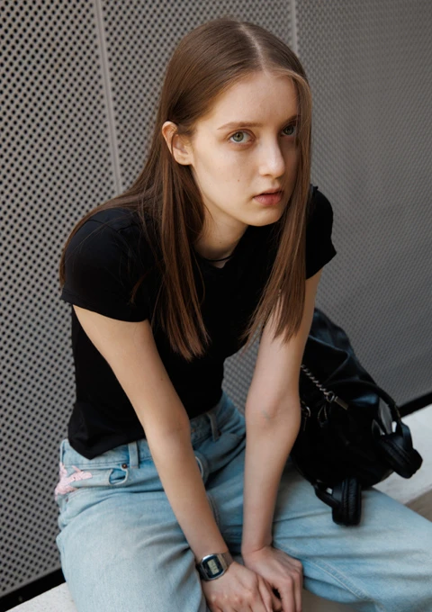 DASHA ギャラリー710