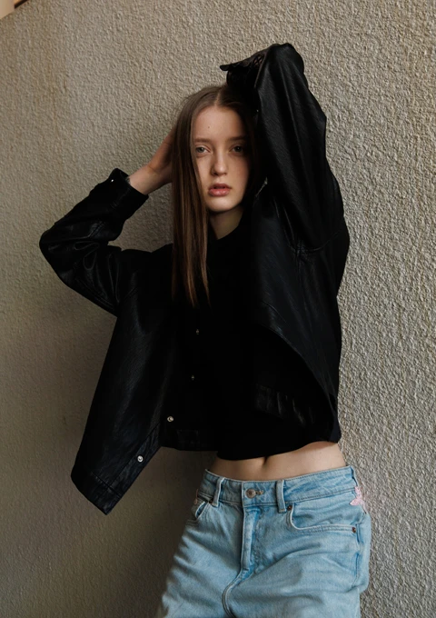 DASHA ギャラリー679