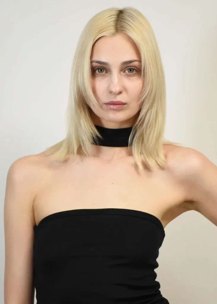 ANASTASIA Polaroid856